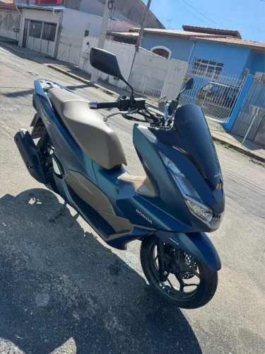 HONDA PCX 2024