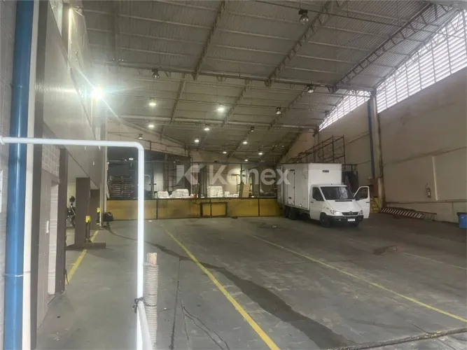 Galpão à venda com 1400 m² em Vila Guarani (z Sul), São Paulo