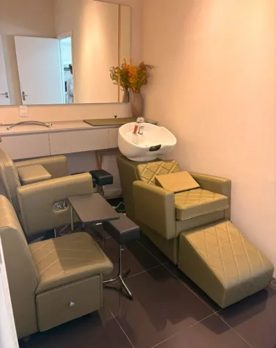 EQUIPAMENTOS PARA CLÍNICA DE ESTÉTICA À VENDA