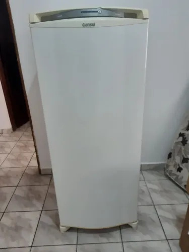 Vendo geladeira Consul Frost Free
