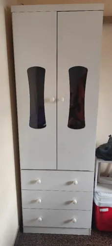 Guarda roupa infantil 