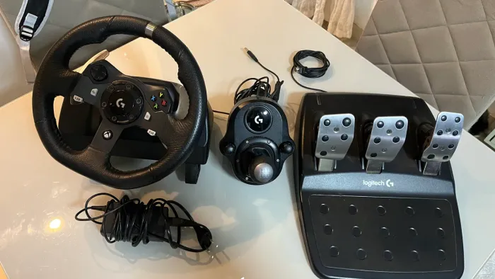G920 + Câmbio Shifter Logitech - semi novo - pouco usado