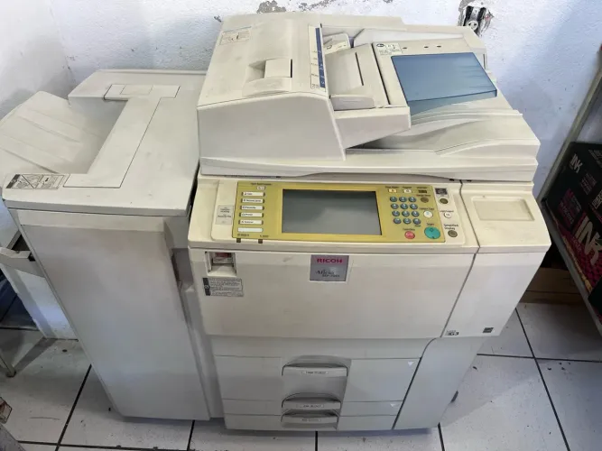 Impressora Ricoh 7001 - Para tirar peças