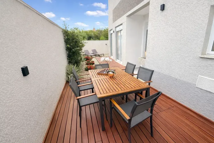 Apartamento para venda tem 112 metros quadrados com 2 quartos