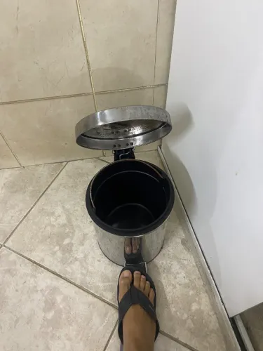 Lixeira inox