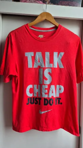 Camiseta Nike Vermelha Just Do It