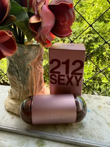 Perfume 212 sexy Troco