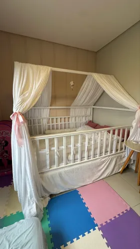 Cama montessoriana casal