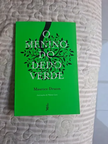 Livro O menino do Dedo Verde - Maurício Druon