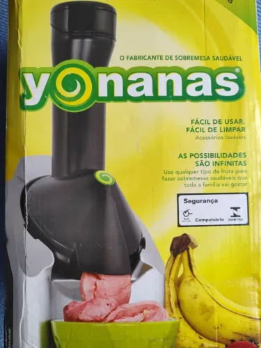 Máquina De Sorvete Yonanas Sorvete Natural 1.42l Cinza e Preto 110V