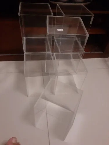 28 Potes de acrílico
