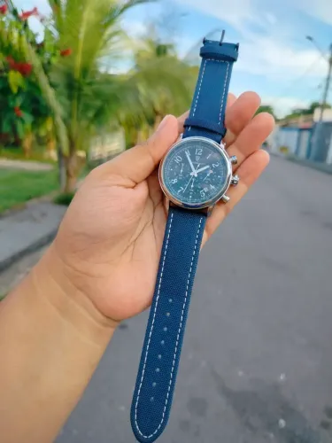 Relógio masculino elegante com qualidade e preço de excelência - ENTREGA GRÁTIS 