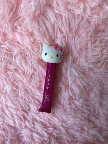 Hello Kitty PEZ colecionador
