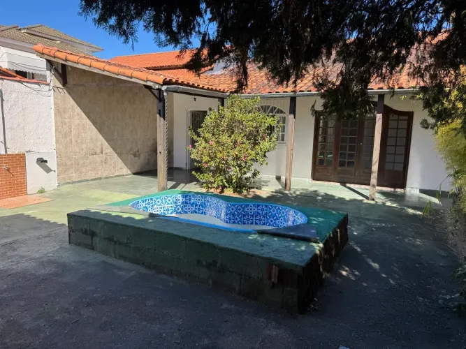 Casa 2 dormitórios, serra azul.