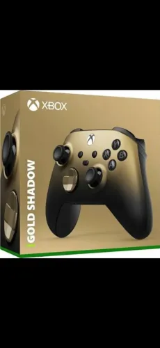 Controle de Xbox Gold Shadow edição especial