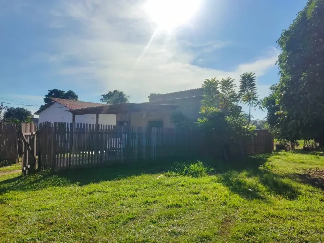 Vendo casa no vila Acre para mais informações *