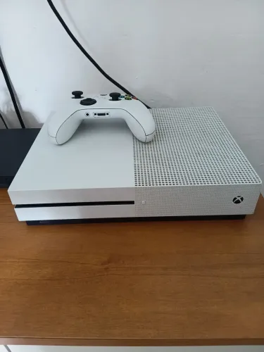 Game top