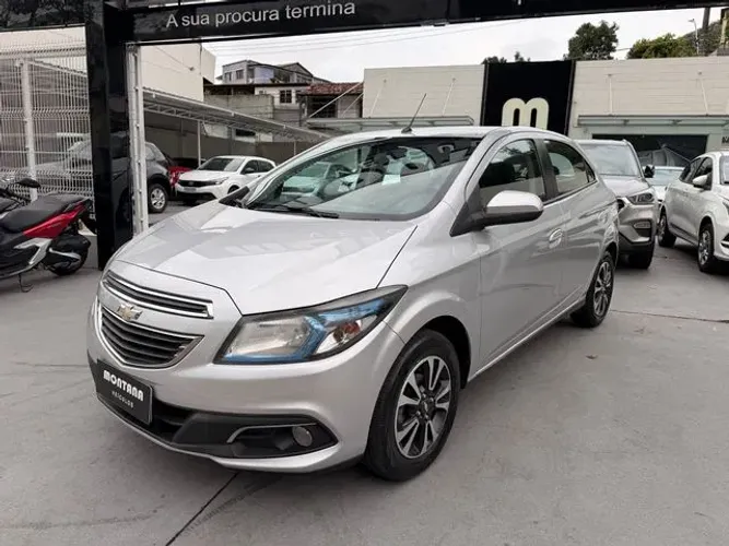 Chevrolet Onix Hatch LTZ 1.4 8V Flex Mec. 4P 2015