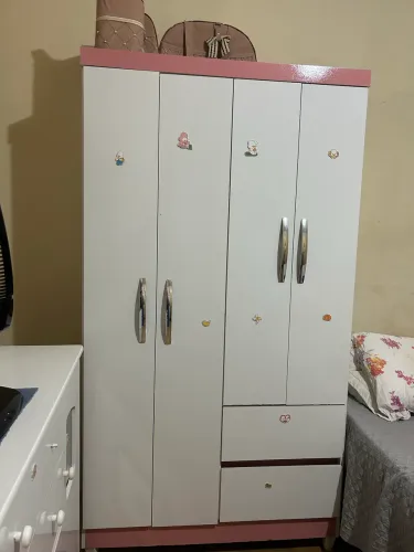 kit quarto infantil guarda-roupa e cômoda