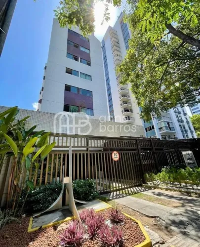 Apartamento à Venda em Espinheiro