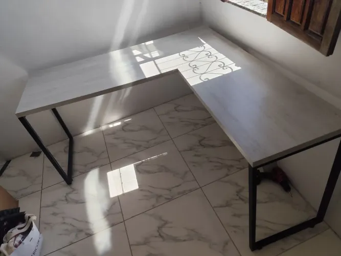 mesa em L