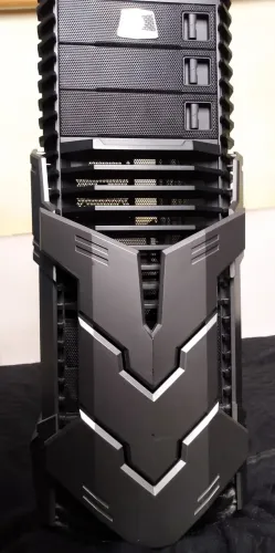 Gabinete Mid-Tower RAIDMAX - Augusta