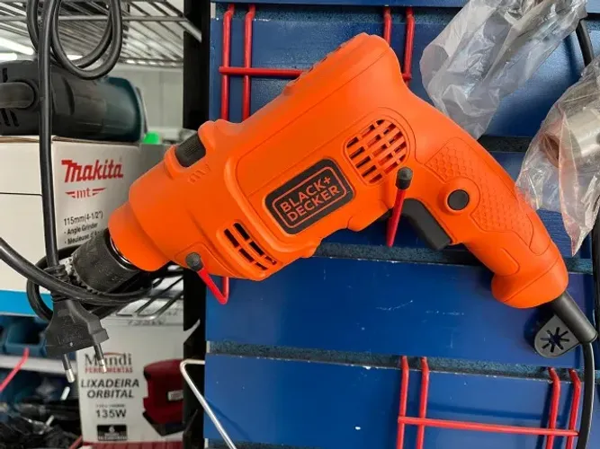 Furadeira Black+Decker