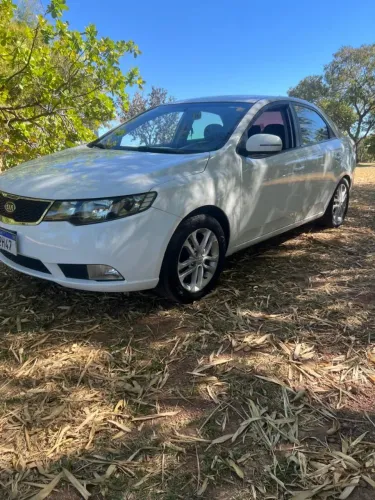 Kia Motors Cerato 1.6 16V Mec. 2012
