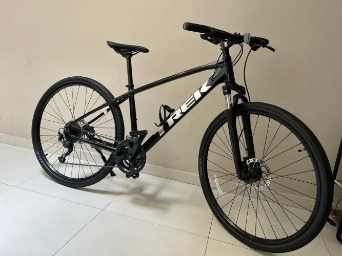 Bike Trek Dual Sport 2 M com pouco uso