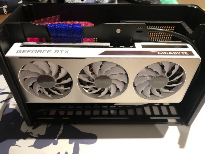 RTX 3070 ti Gigabyte Vision