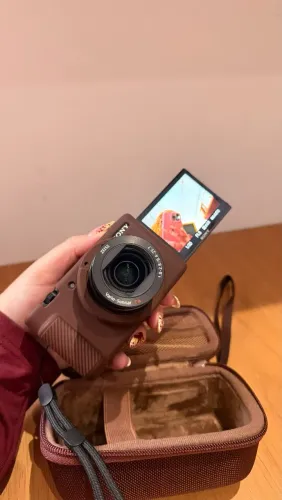 Câmera Sony ZV-1 Completa + 3 Baterias + Cartão 128GB + Acessórios