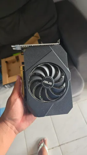 Placa de Vídeo ASUS GTX 1650 4GB (Estado Incerto/Para Testes)