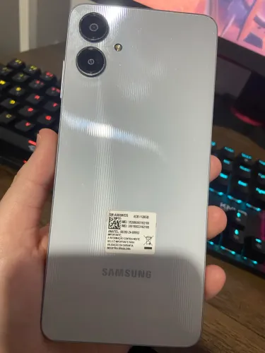 Samsung Galaxy A06 - R$ 500