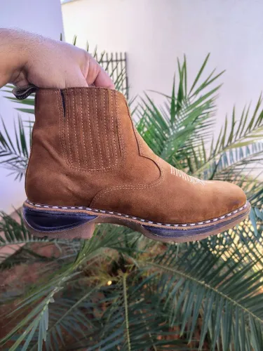 VENDO BOTINA KELER