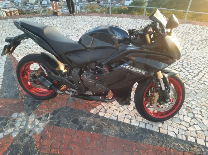 HONDA CBR 600F 2012