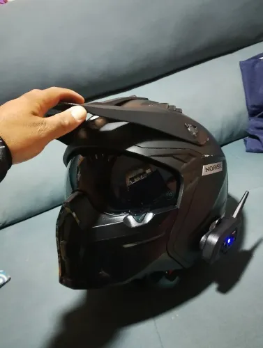 Capacete Norisk Darth 2 + Intercomunicador V6