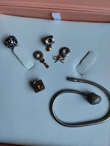 Pulseira de prata da Monte Carlo