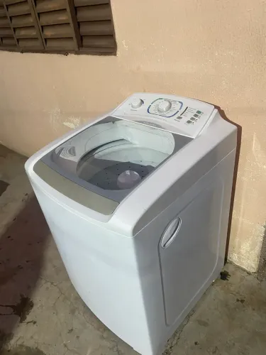 Máquina de lavar Eletrolux 12kg