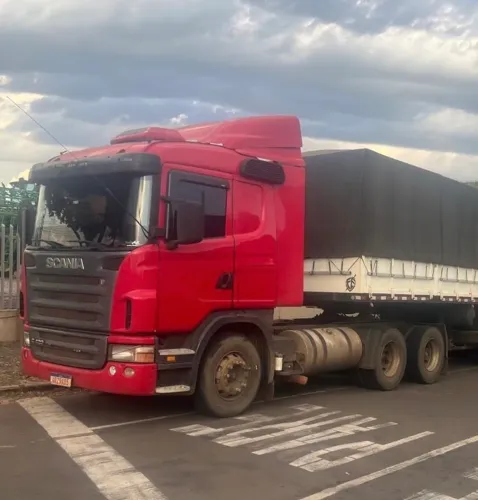 Scania G420 6x4 Ano 2011