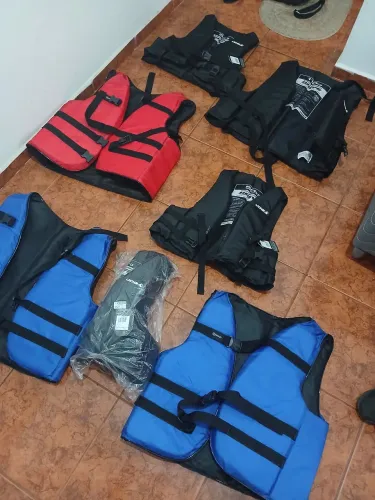 COLETES SALVA VIDA 50 REAIS CADA