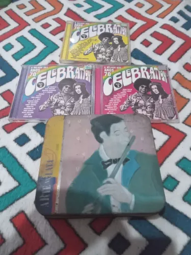 CDS colecionáveis da série "Celebration - O Melhor dos Anos 70". LEIA O ANÚNCIO