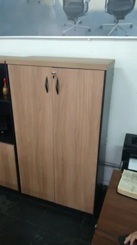 Armários para Escritório e Home Office