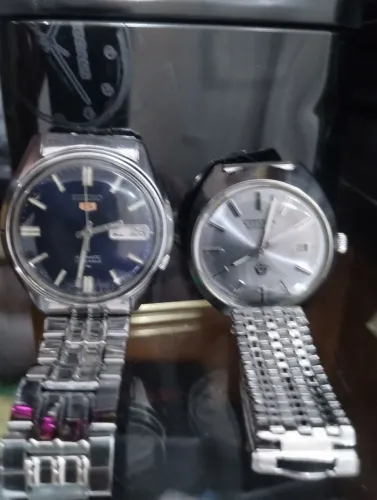 Combo relógio clássico . Seiko . E Citizen. Ambos automáticos