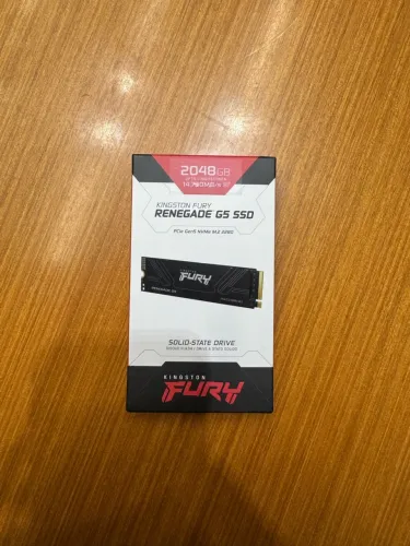 SSD Kingston FURY Renegade G5, 2TB, PCIe 5.0 x4,Leitura:14700 MB/s,Gravação:14000 MB/s