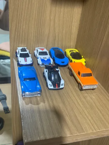Vendo hotwheels(incluso caixas)