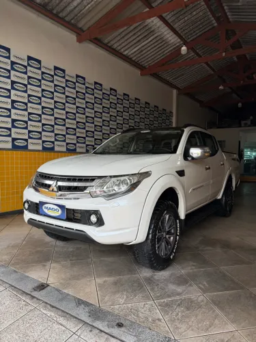 Mitsubishi L200 Triton Sport HPE-S 2.4 CD Dies. AUT 2020