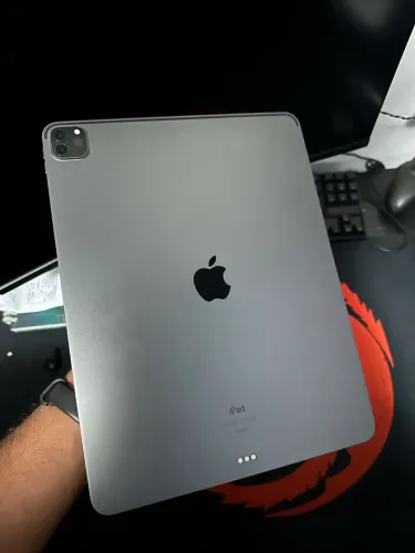 iPad Pro 12,9 polegadas (4ª geração - 2020) 128 GB