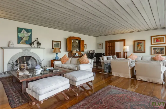 Casa à Venda no Jardim Guedala | 5 Quartos , 11 Vagas e Lazer Completo