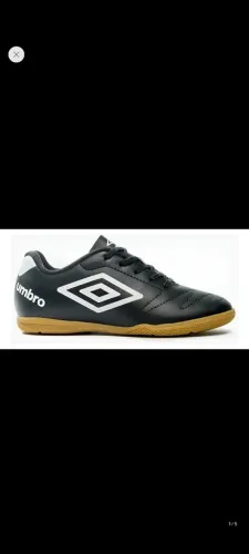 Chuteira futsal UMBRO tamanho 31