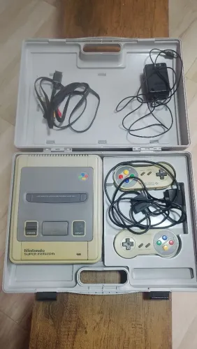 Vendo vídeo game Super Nintendo Falcon 